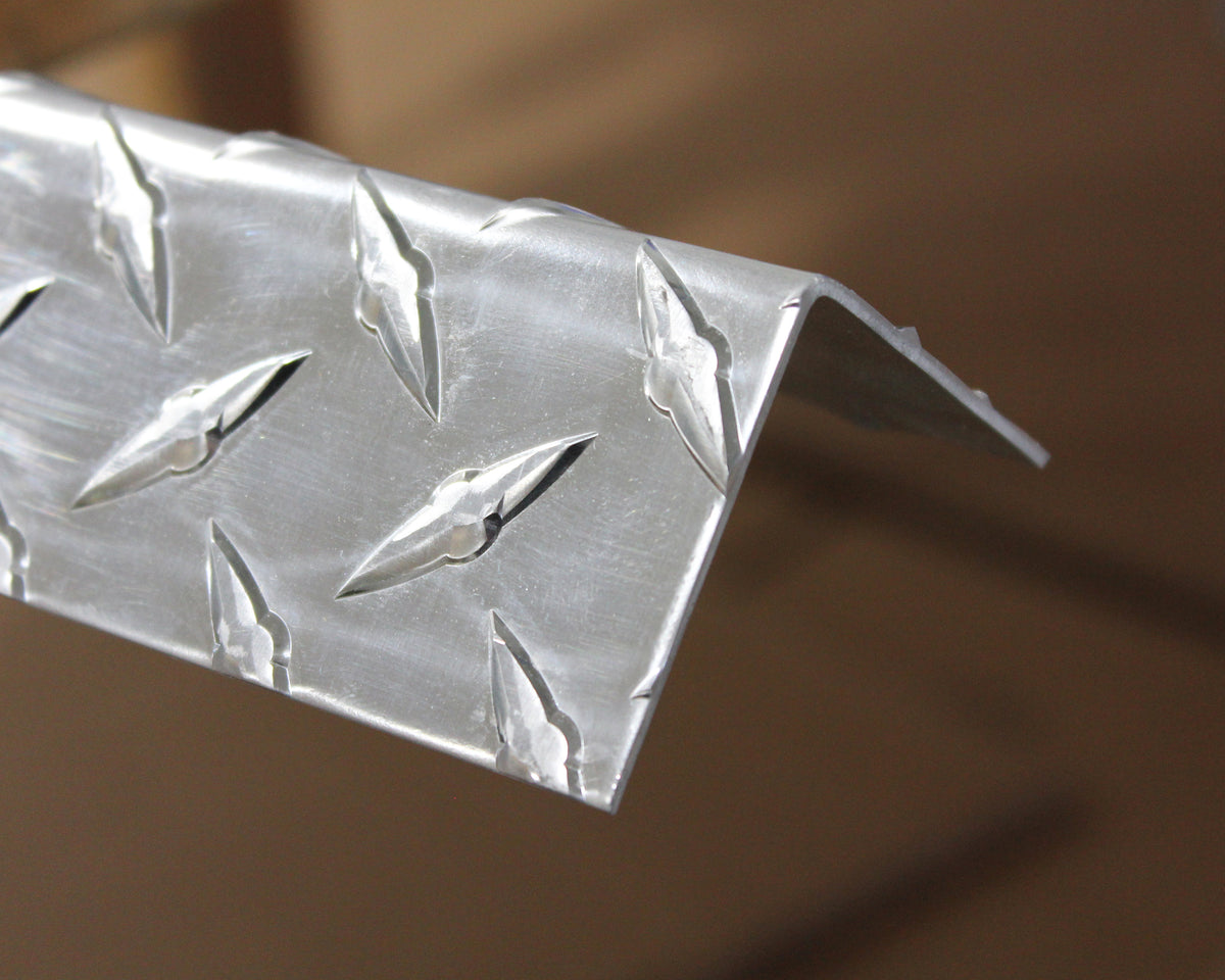 2 In Outside Corner Guard, Aluminum Diamond Plate Trim TreadWare